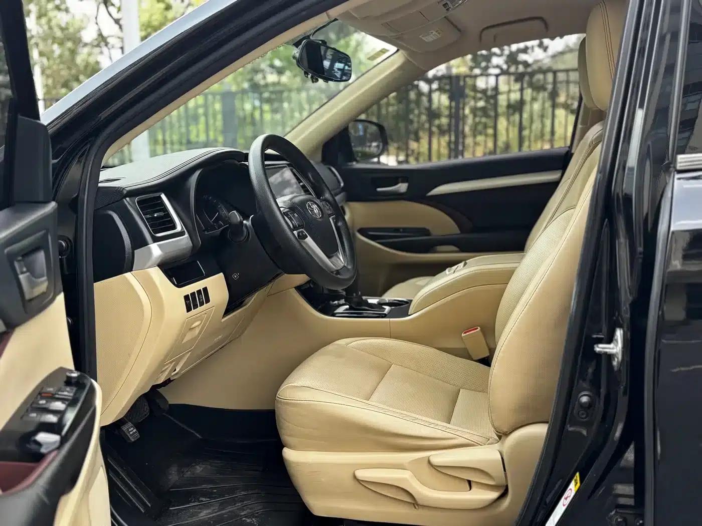 2015 Highlander 2.0T AWD Elite Edition 7-seater — миниатюра 4