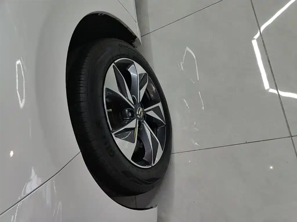 Trumpchi M6 2023 PRO 270T DCT Luxury Edition — миниатюра 23