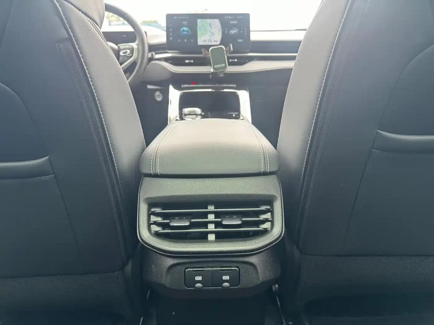 Haval H6 2022 Third Generation 1.5T Automatic Two-Wheel Drive Max — миниатюра 11