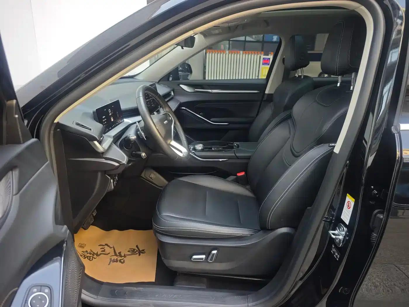 Haval H6 2021 Model, Third Generation, 2.0T Automatic Four-Wheel Drive Max — миниатюра 8