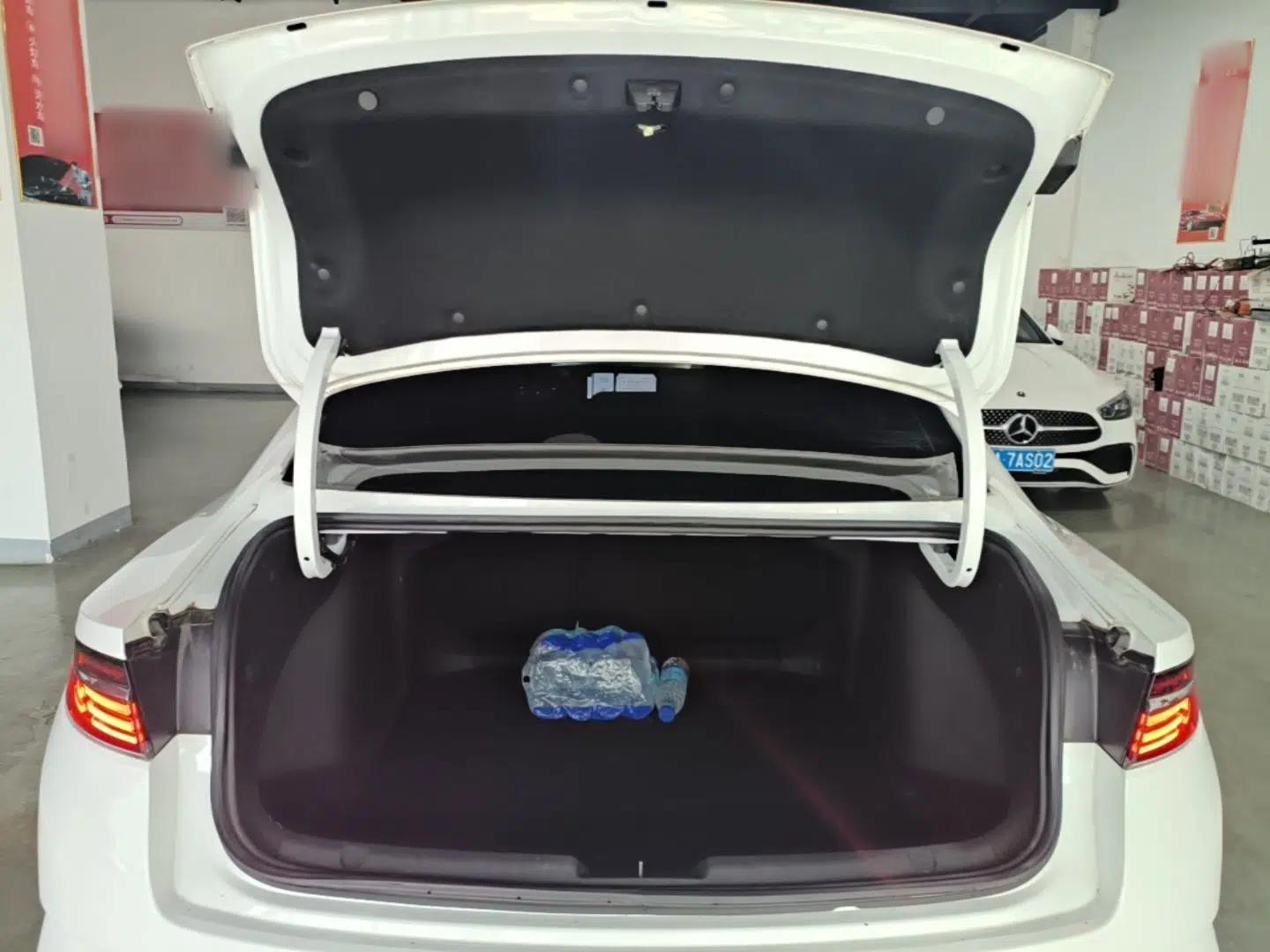Used Geely Auto Preface 2023 1.5TD Fuyao Version — миниатюра 34