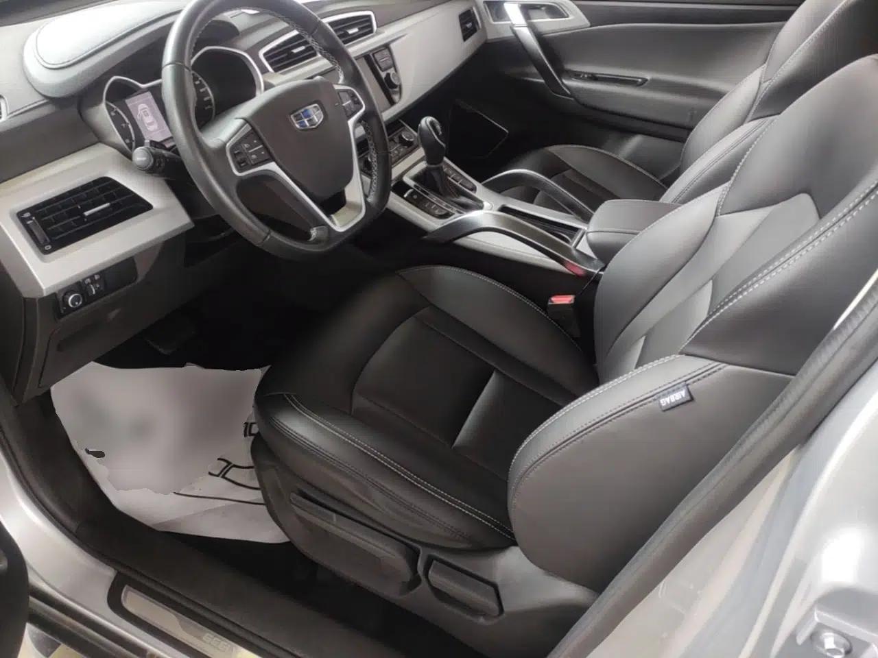 Used Geely Auto Emgrand X7 Sport 2016 1.8TD Automatic ZhiShang Model — миниатюра 17