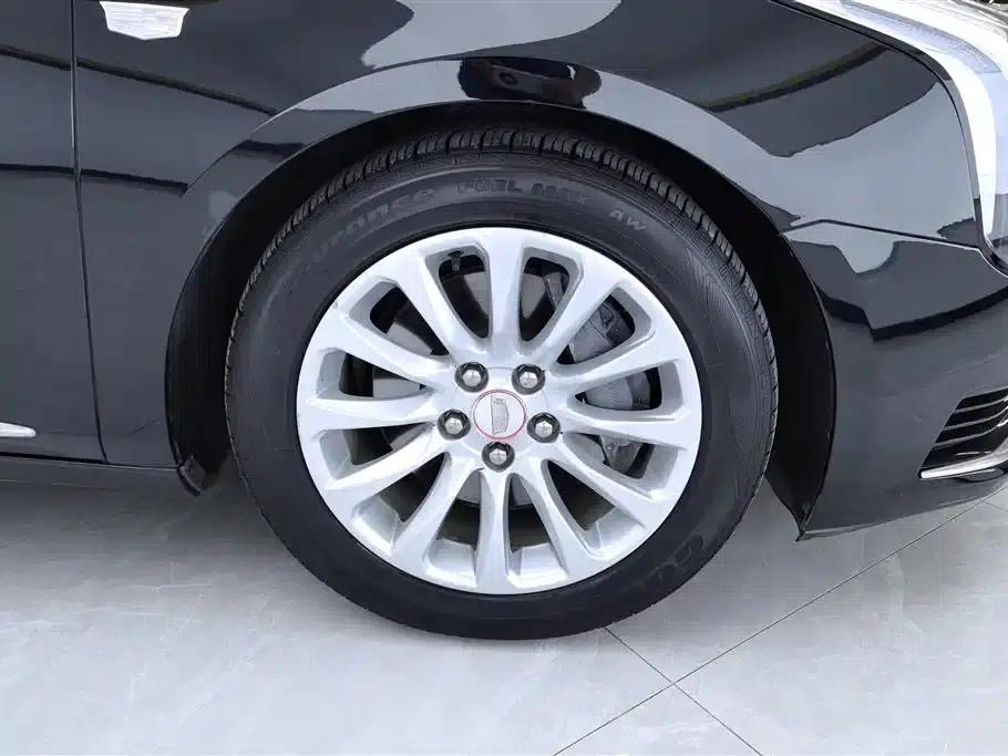 2018 Cadillac XTS 28T Technology Edition — миниатюра 6
