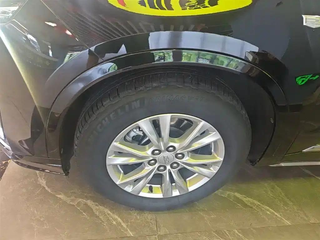 Cadillac XT6 2021 28T Six-Seat Luxury Edition — миниатюра 23