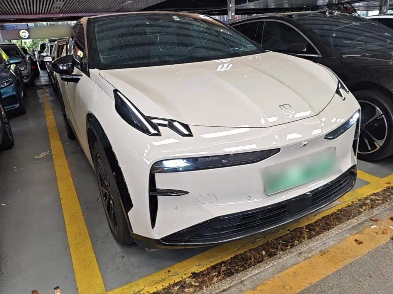 Used Zeekr X 2023 Rear-Drive YOU Edition 4 Seats — миниатюра 3