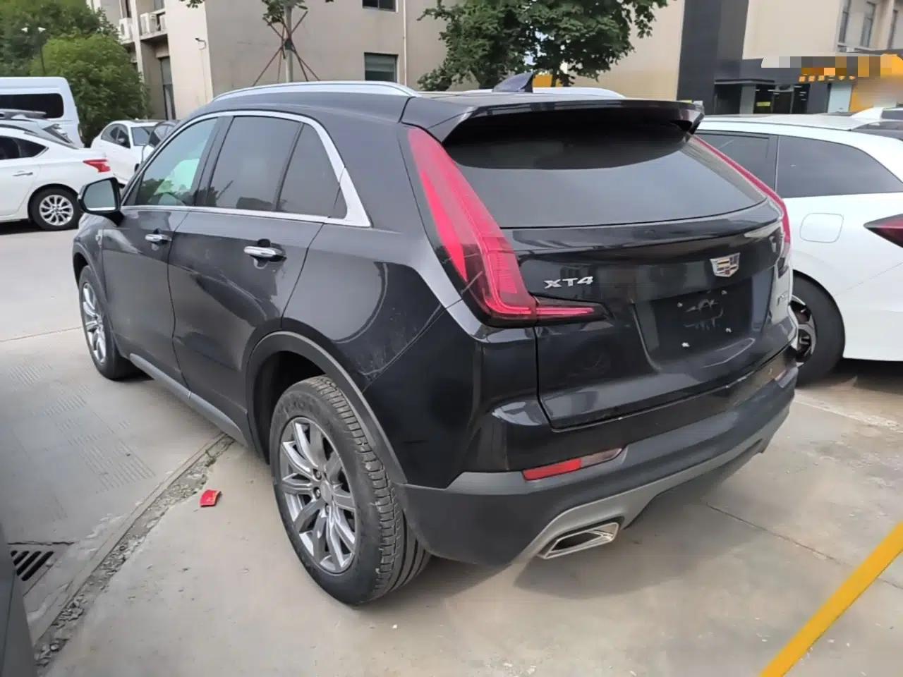 Used Cadillac XT4 2021 28T Two-Wheel Drive Leading Version — миниатюра 4