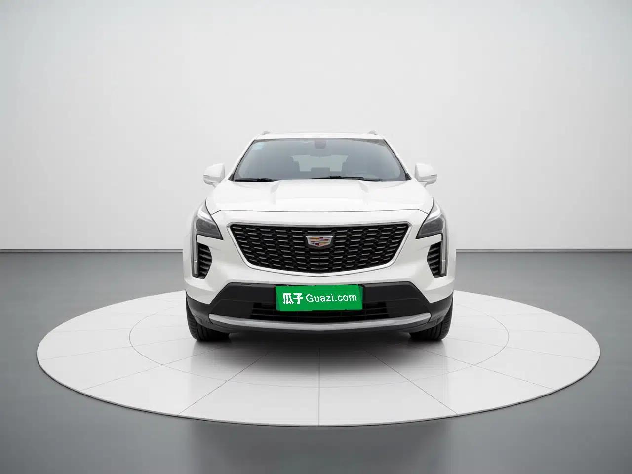Used Cadillac XT4 2018 28T Two-Wheel Drive Leading Version — миниатюра 2