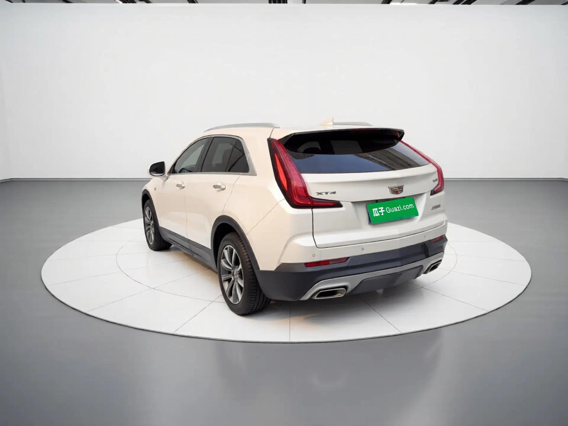 Used Cadillac XT4 2018 28T Two-Wheel Drive Leading Version — миниатюра 4