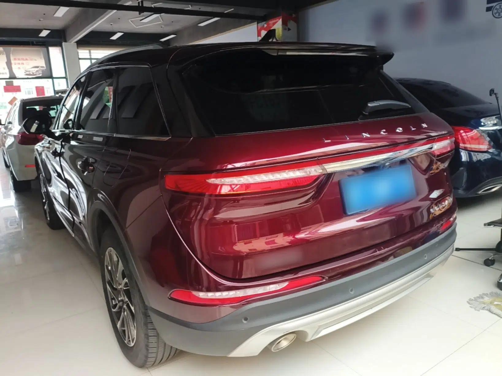 Used Lincoln Corsair 2020 2.0T Four-Wheel Drive Luxury Edition — миниатюра 4