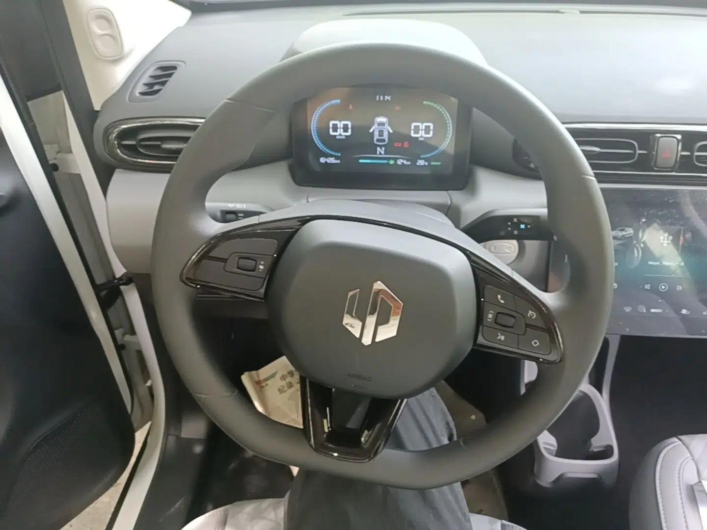 Used Leapmotor T03 2025 310 Comfort Edition — миниатюра 18