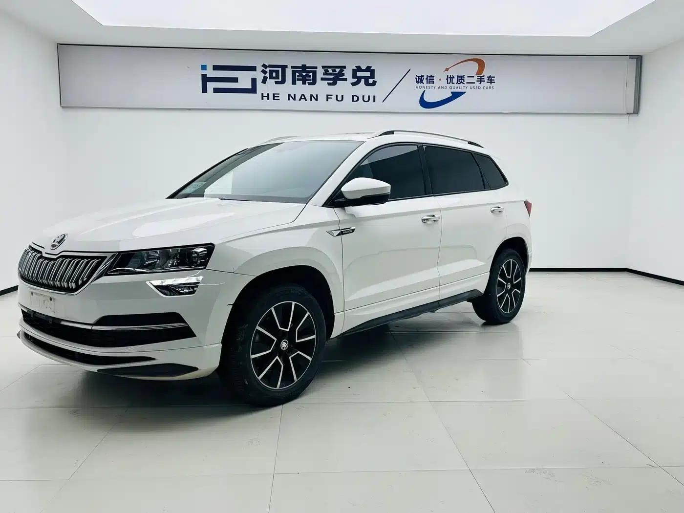 Karoq 2022 TSI280 Premium Edition — миниатюра 1
