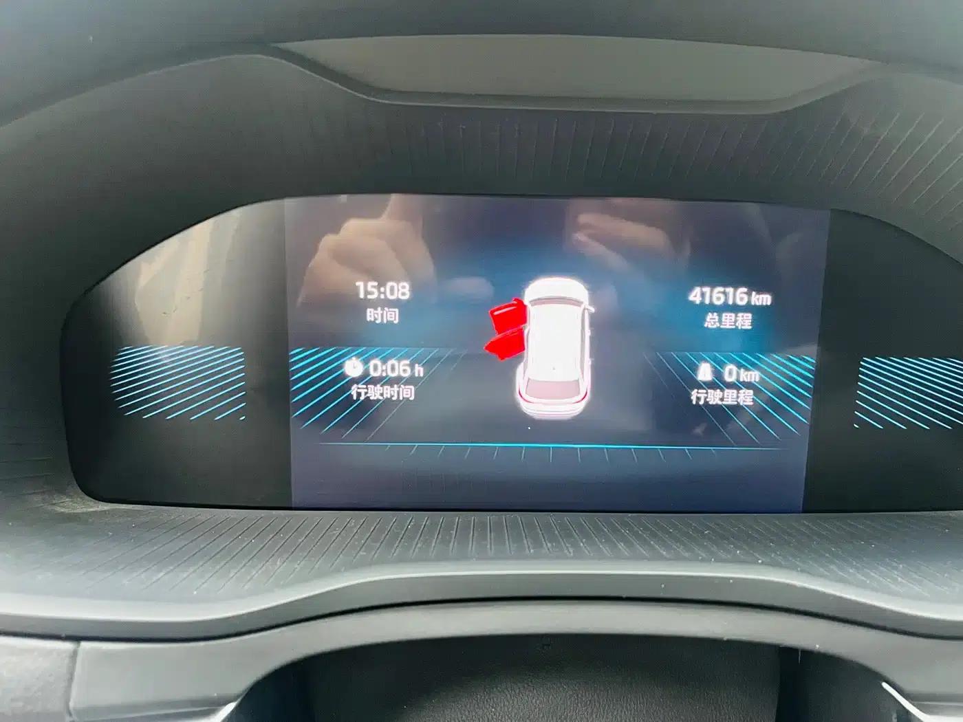 Karoq 2022 TSI280 Premium Edition — миниатюра 10