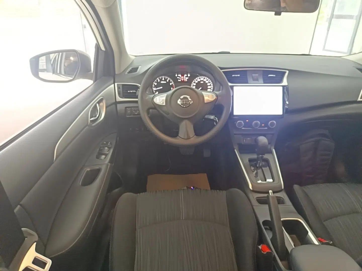 Used Nissan Sylphy 2022 Classic 1.6XE CVT Comfort Edition — миниатюра 13