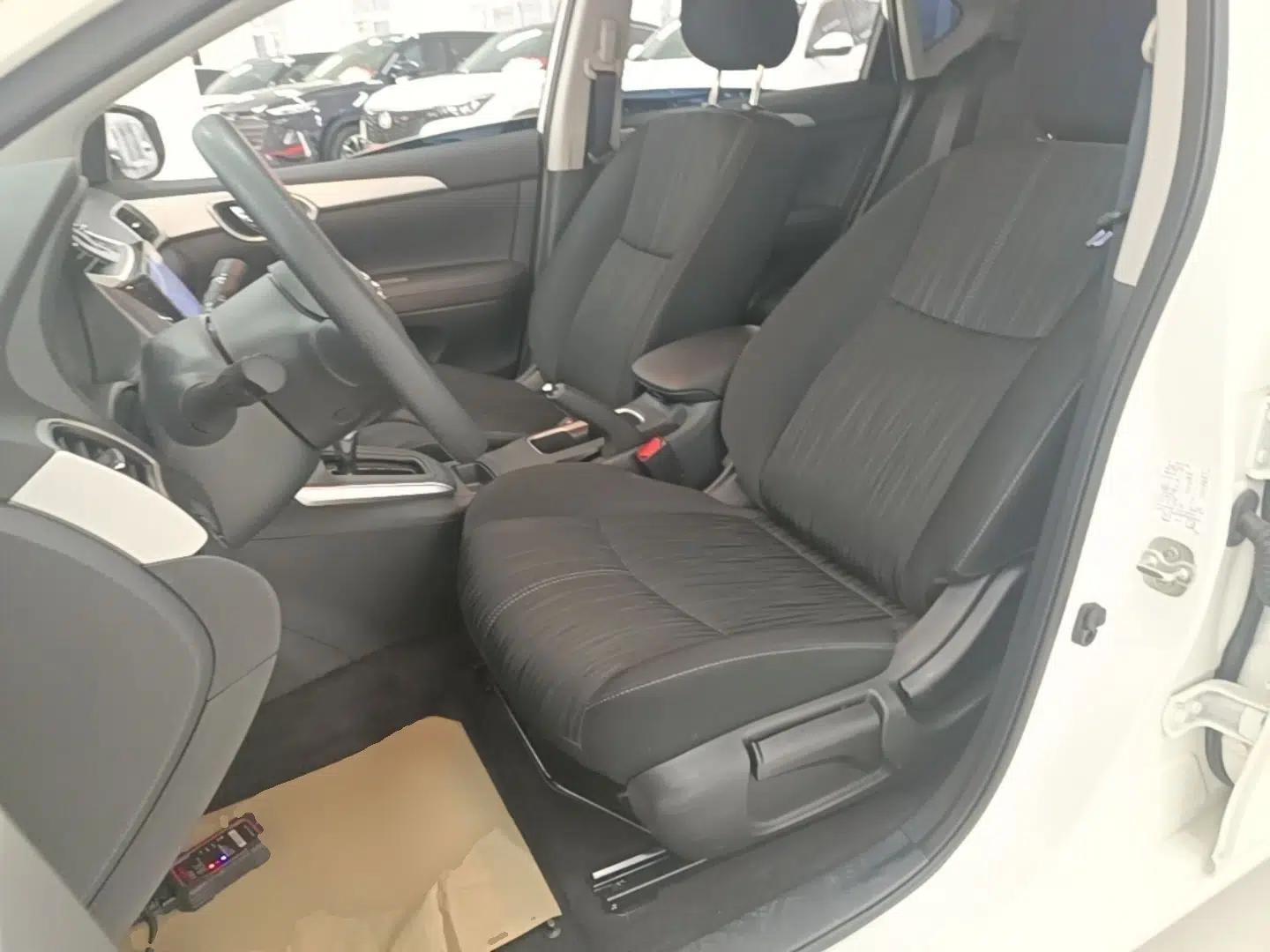 Used Nissan Sylphy 2022 Classic 1.6XE CVT Comfort Edition — миниатюра 17