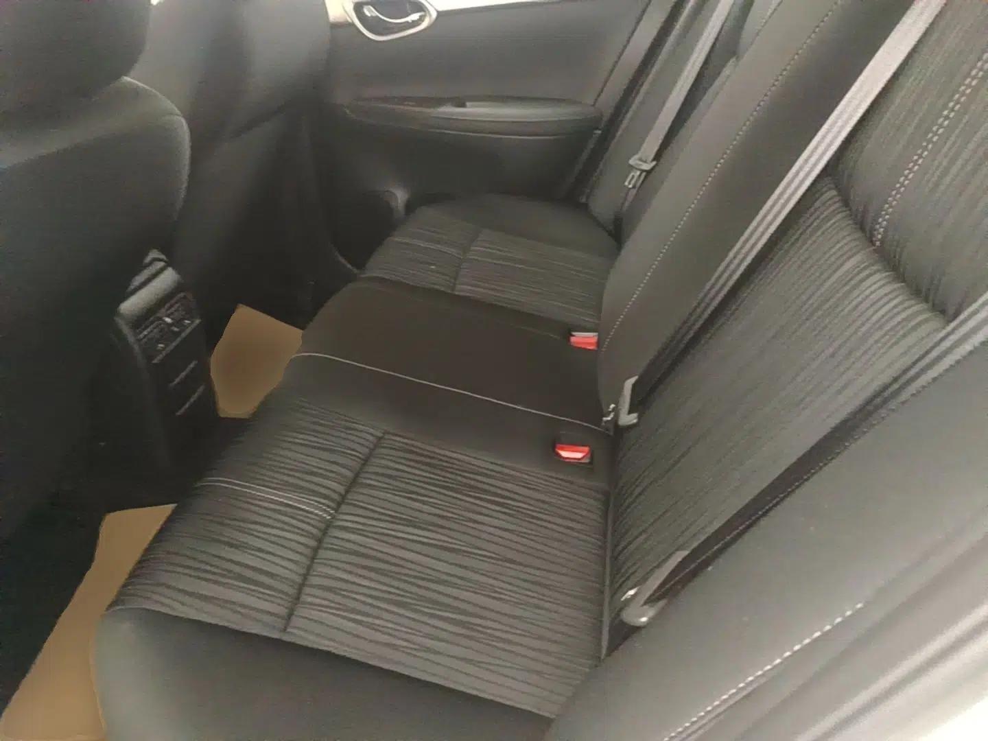 Used Nissan Sylphy 2022 Classic 1.6XE CVT Comfort Edition — миниатюра 20