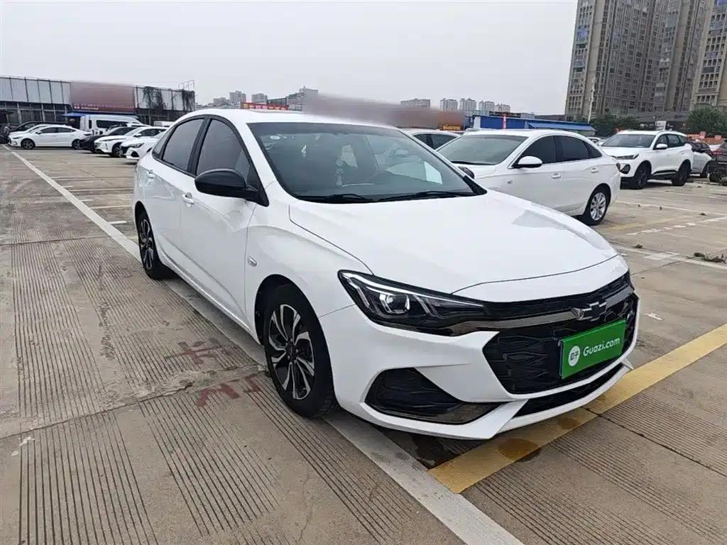 Chevrolet Cruze 2020 Mild Hybrid RS 330T Automatic Comfort Edition — миниатюра 4