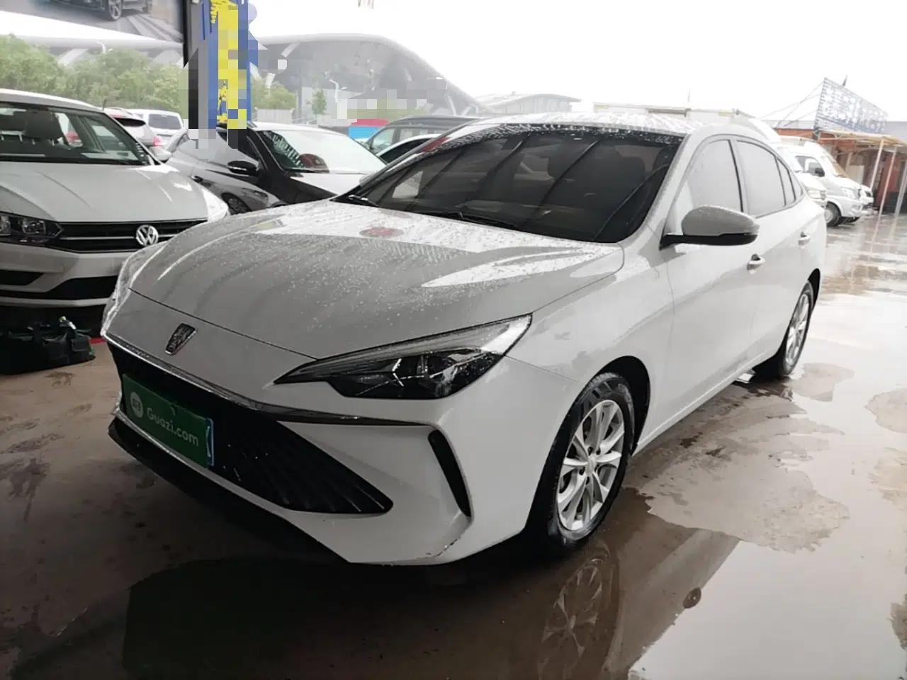 Used Roewe i5 2023 1.5L Manual Comfort Edition — миниатюра 1