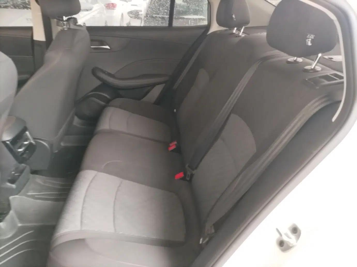 Used Roewe i5 2023 1.5L Manual Comfort Edition — миниатюра 20