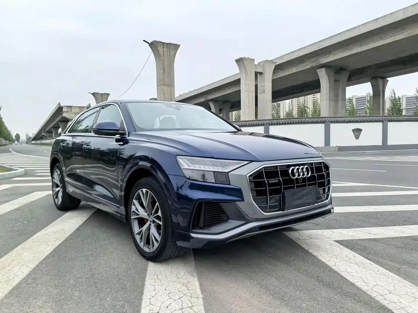 Audi Q8 2019 55 TFSI Dynamic Edition — миниатюра 3