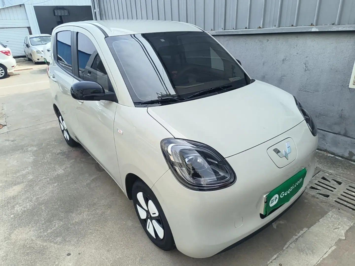 Used Wuling Hongguang MINIEV 2025 Four-Door Version Advanced Edition — миниатюра 3