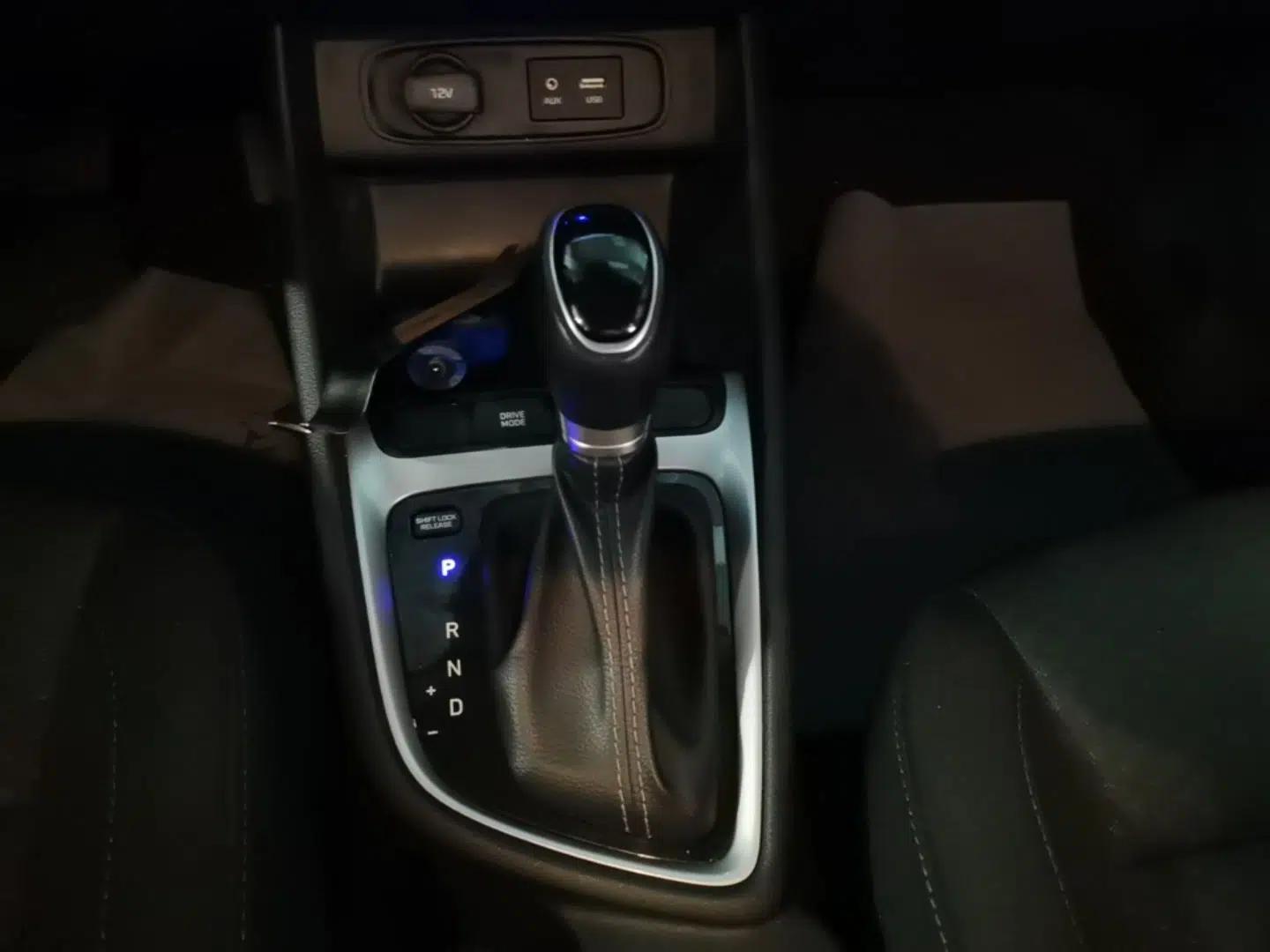 Used Hyundai Celesta 2018 1.6L Automatic GL Enjoyment Version China V Standard — миниатюра 21