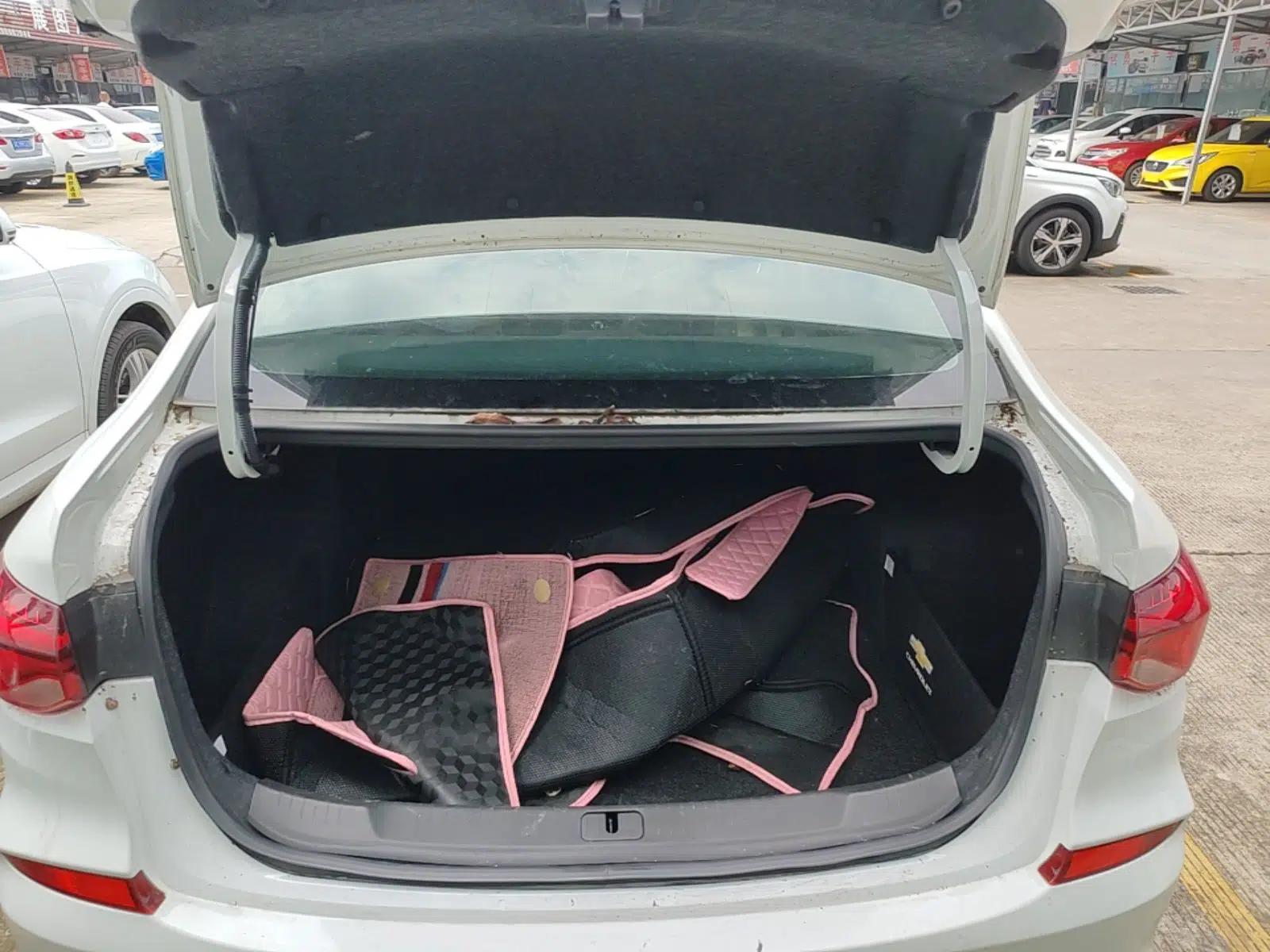 Used Chevrolet Monza 2021 320 Automatic Enjoyment Sunroof Edition — миниатюра 22