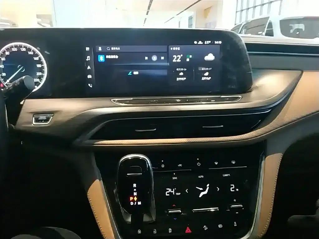 Buick GL8 2021 ES Avantgarde 653T Premium Edition — миниатюра 13