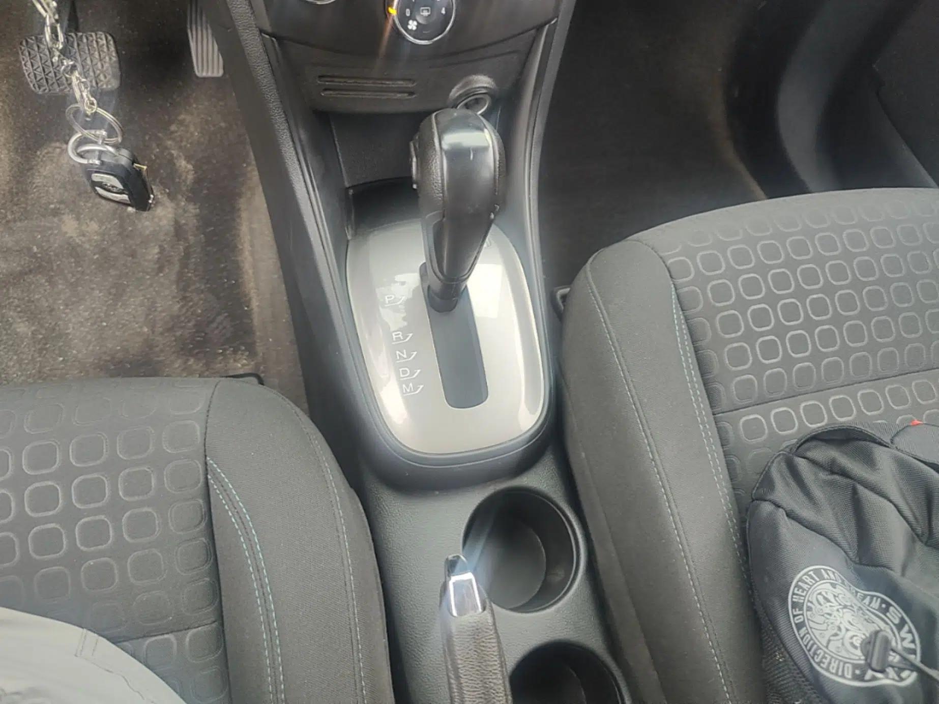 Used Chevrolet Trax 2016 1.4T Automatic Two-Wheel Drive Comfort Version with Sunroof — миниатюра 16