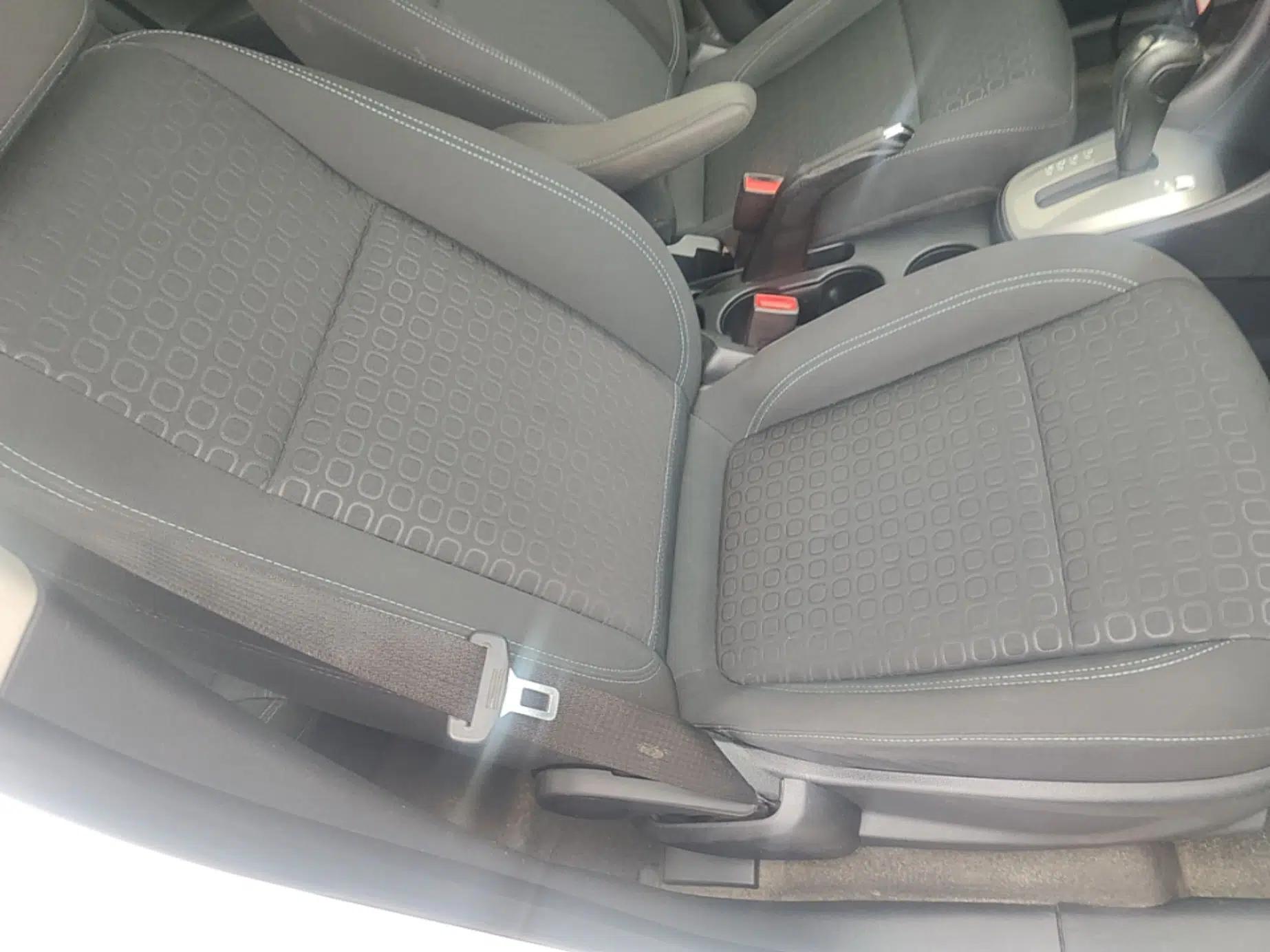 Used Chevrolet Trax 2016 1.4T Automatic Two-Wheel Drive Comfort Version with Sunroof — миниатюра 19