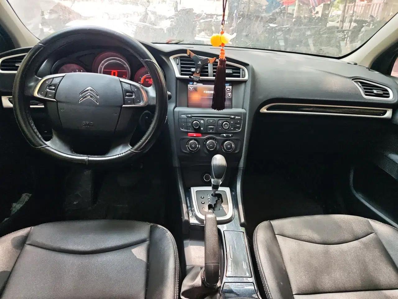 Used Citroen C4L 2014 1.8L Intelligent Drive Automatic Enjoyment Model — миниатюра 9
