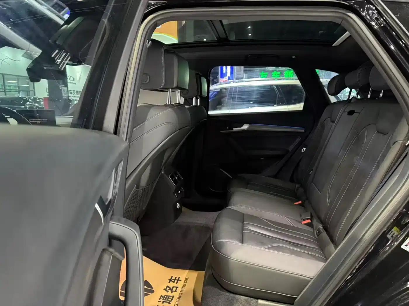 Audi Q5L 2023 40T Luxury Dynamic — миниатюра 7