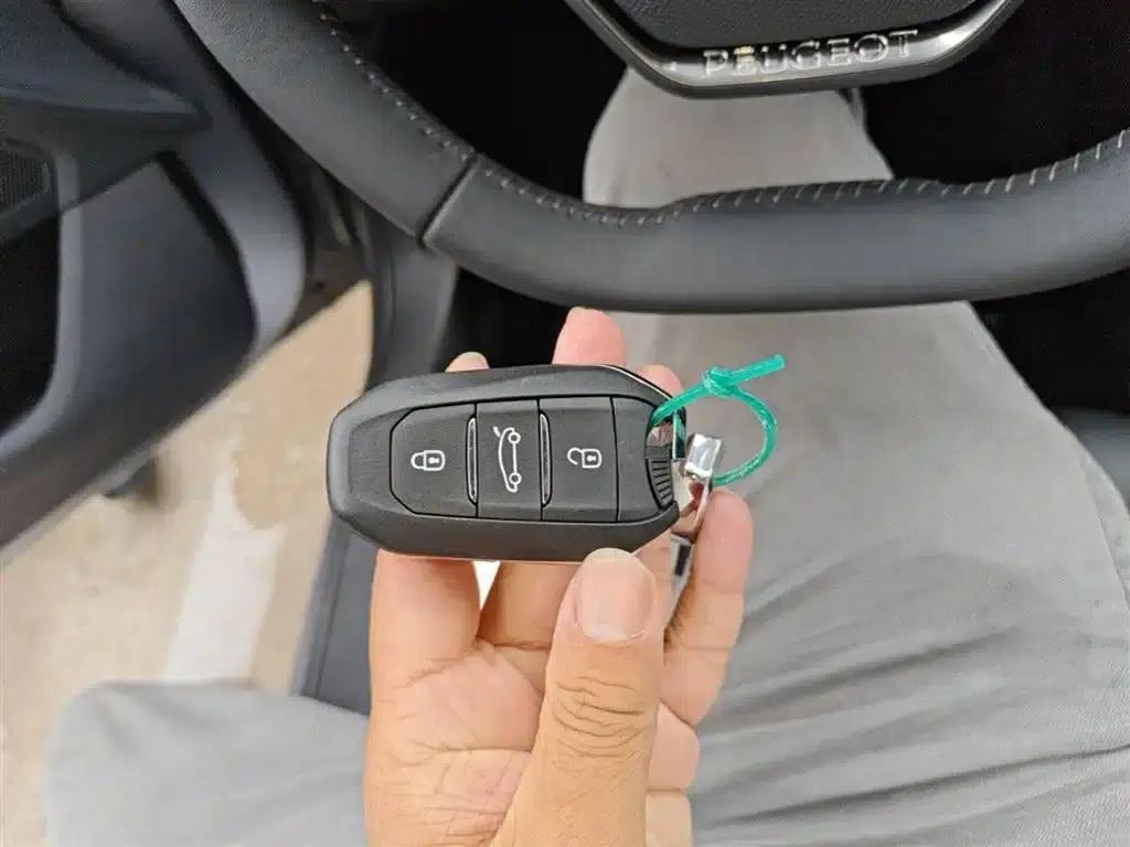Peugeot 408 2024 360THP Latour Edition — миниатюра 9