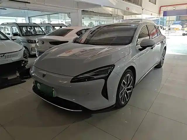 Baojun Enjoy 2025 Pure Electric 600km Luxury Edition