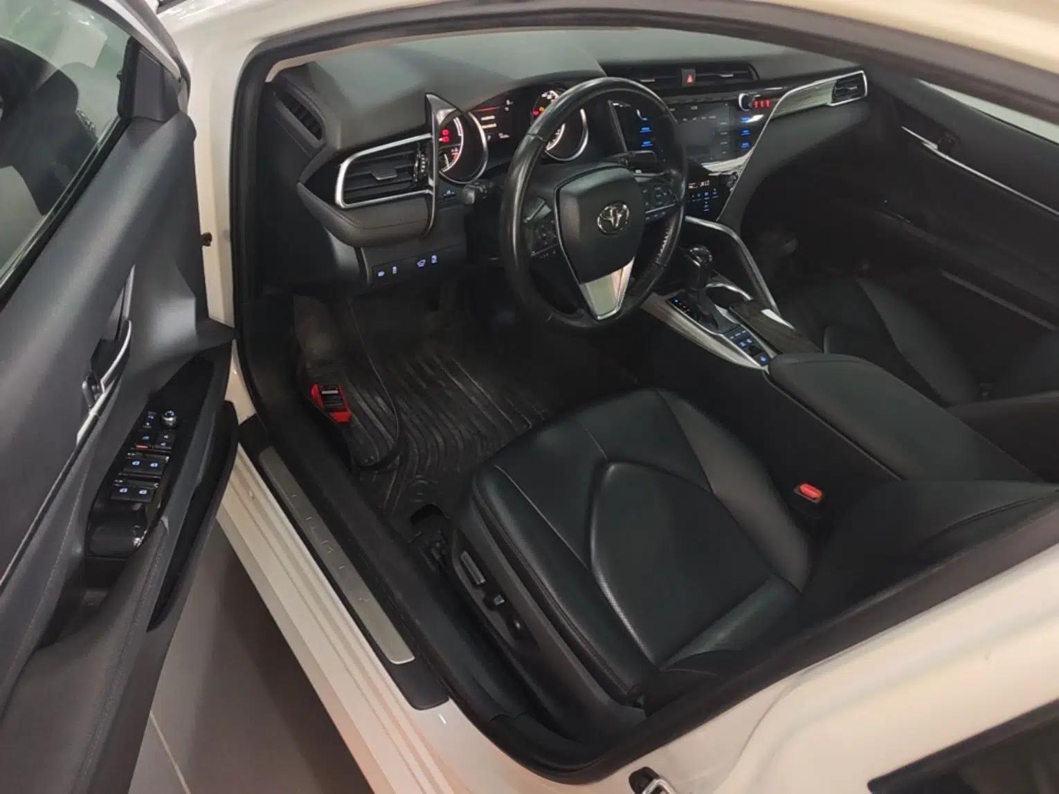 Used Toyota Camry 2019 Dual-Engine 2.5 HG Luxury Edition China VI Standard — миниатюра 18