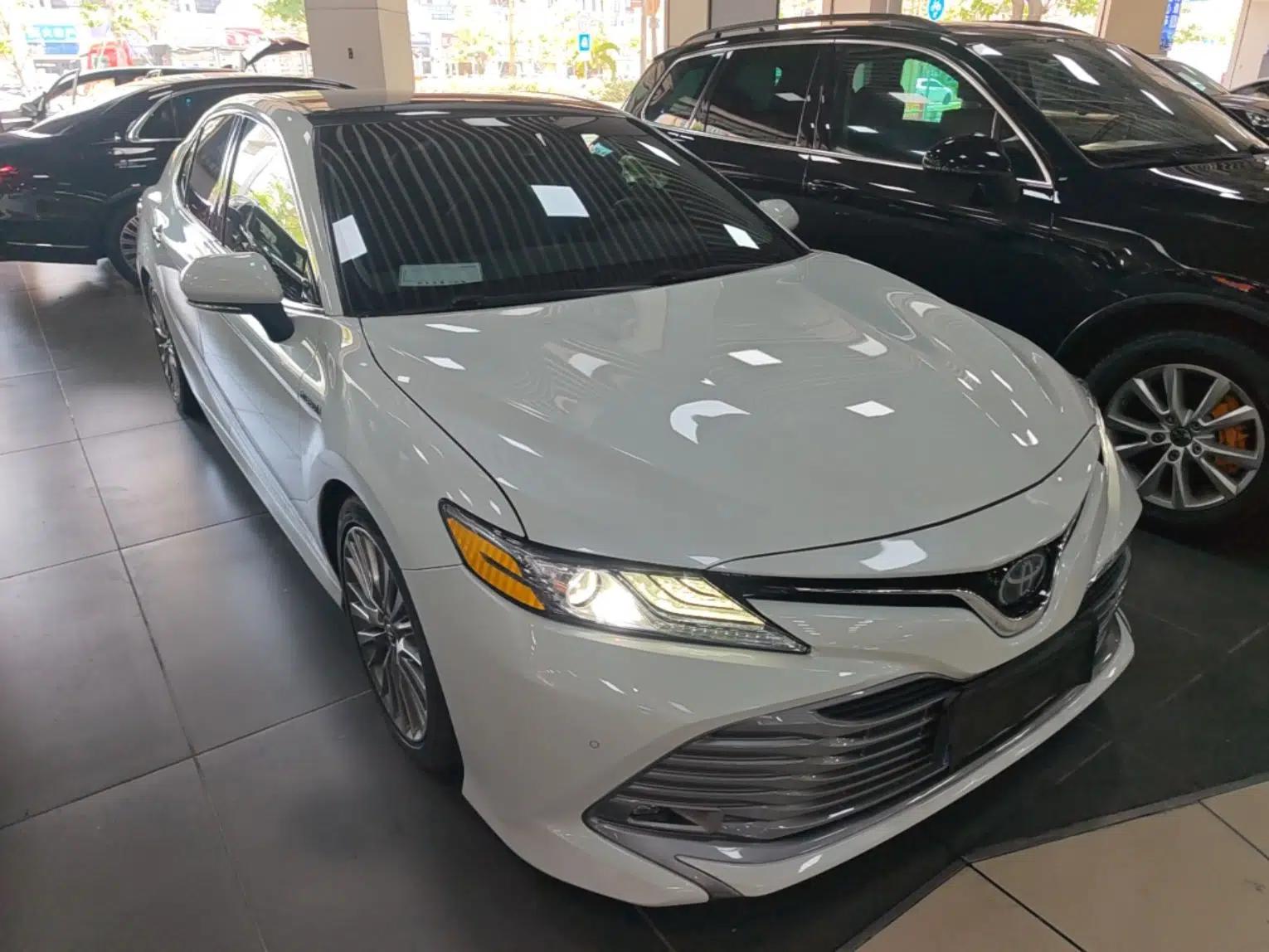 Used Toyota Camry 2019 Dual-Engine 2.5 HG Luxury Edition China VI Standard — миниатюра 3