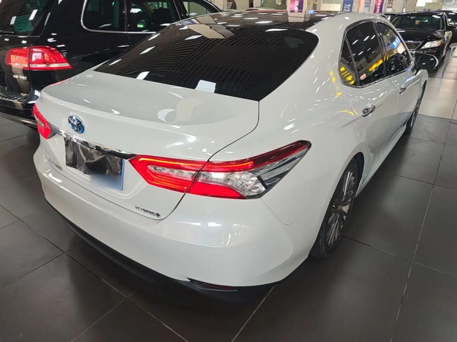 Used Toyota Camry 2019 Dual-Engine 2.5 HG Luxury Edition China VI Standard — миниатюра 6