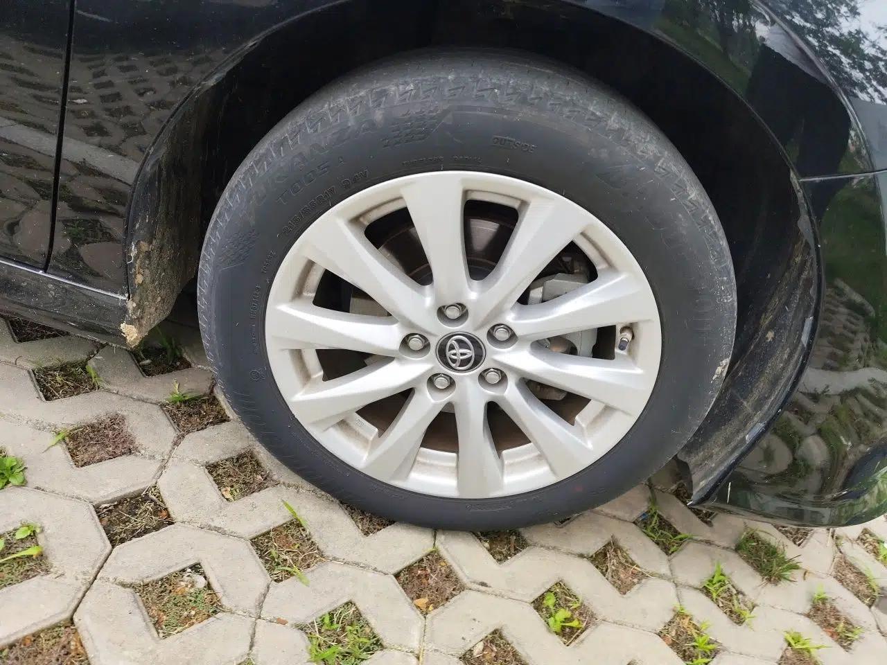 Used Toyota Camry 2019 Revised Version 2.0G Luxury Edition — миниатюра 8