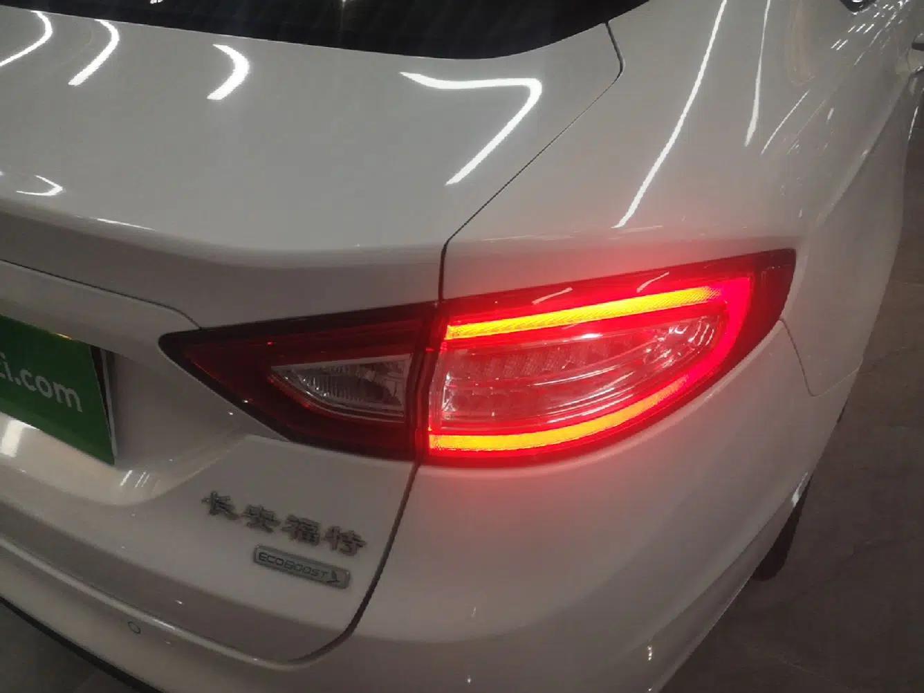 Used Ford Mondeo 2013 1.5L GTDi180 Fashion Edition — миниатюра 9