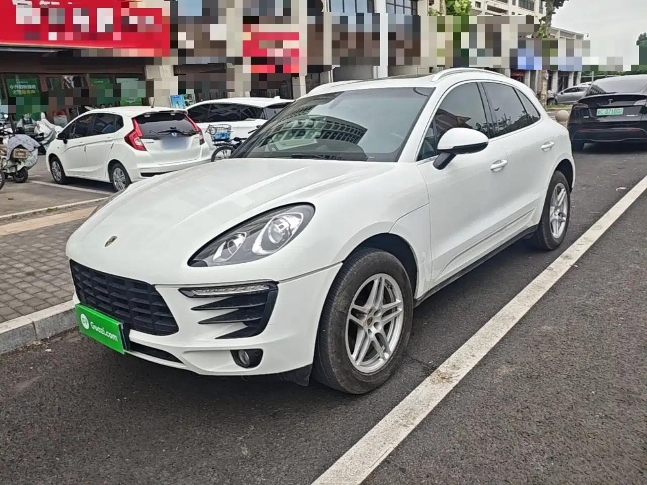 Used Porsche Macan 2016 Macan 2.0T — миниатюра 1