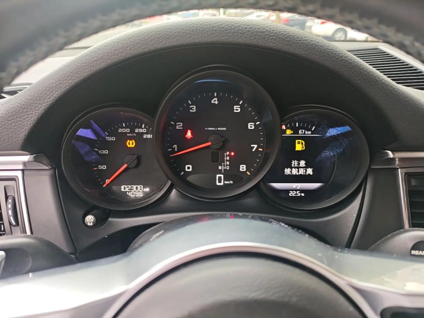 Used Porsche Macan 2016 Macan 2.0T — миниатюра 14