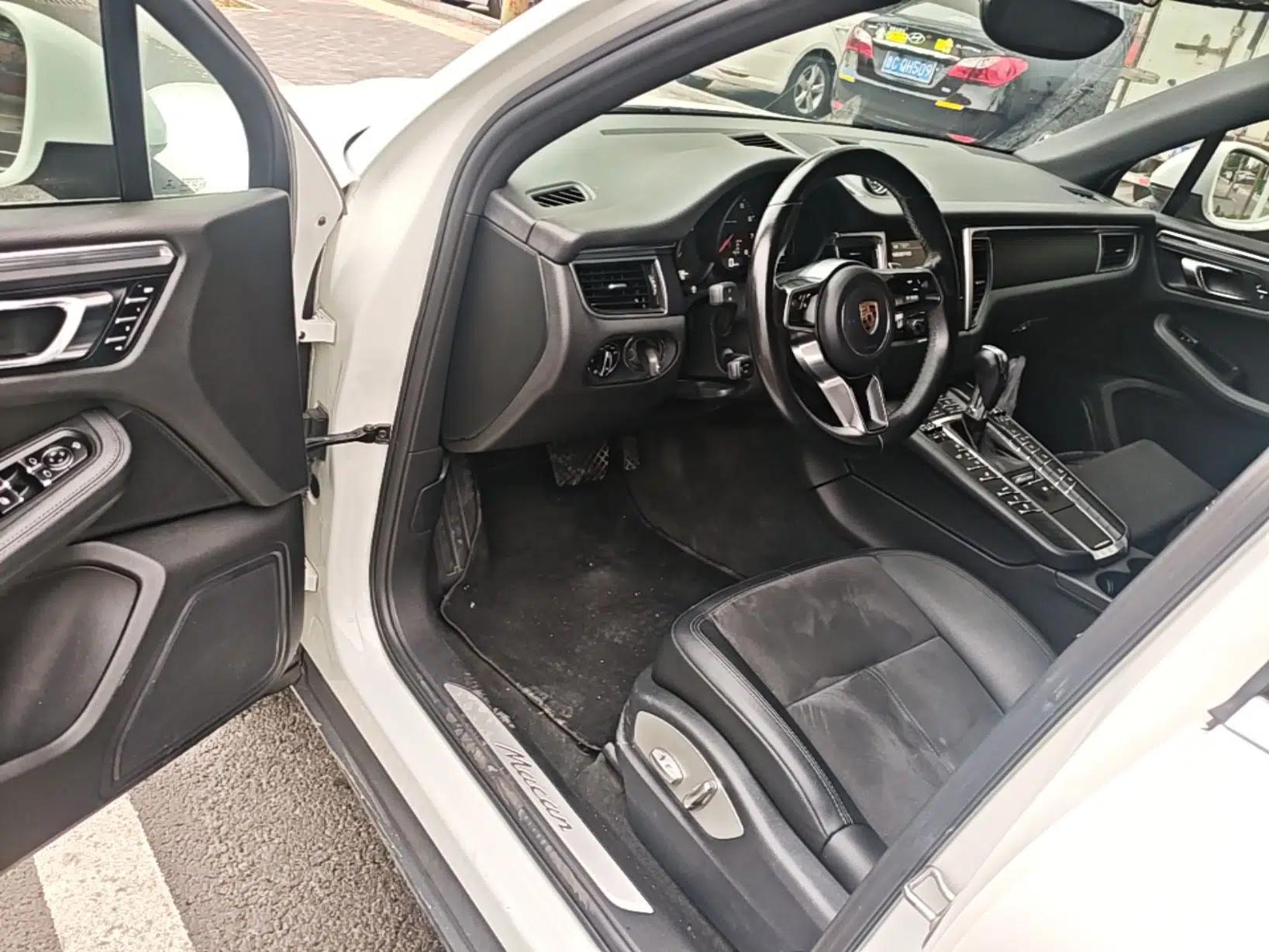 Used Porsche Macan 2016 Macan 2.0T — миниатюра 18