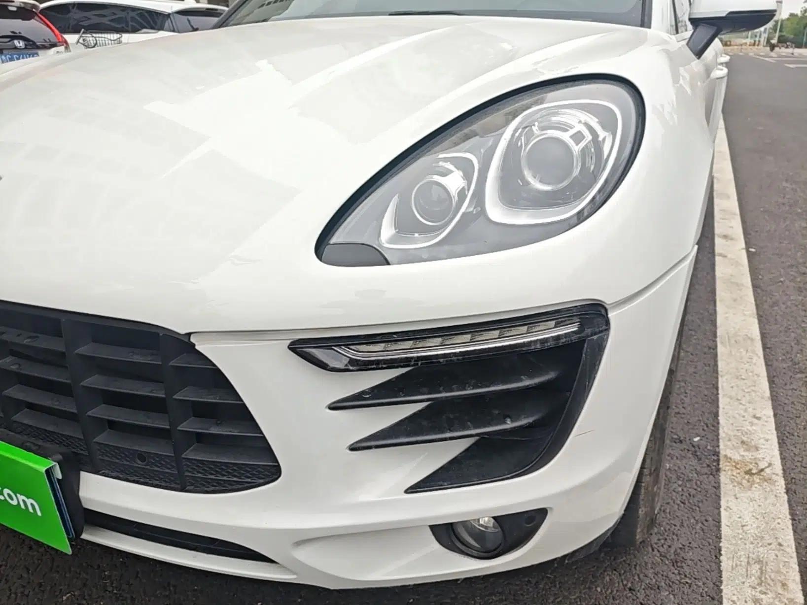 Used Porsche Macan 2016 Macan 2.0T — миниатюра 8
