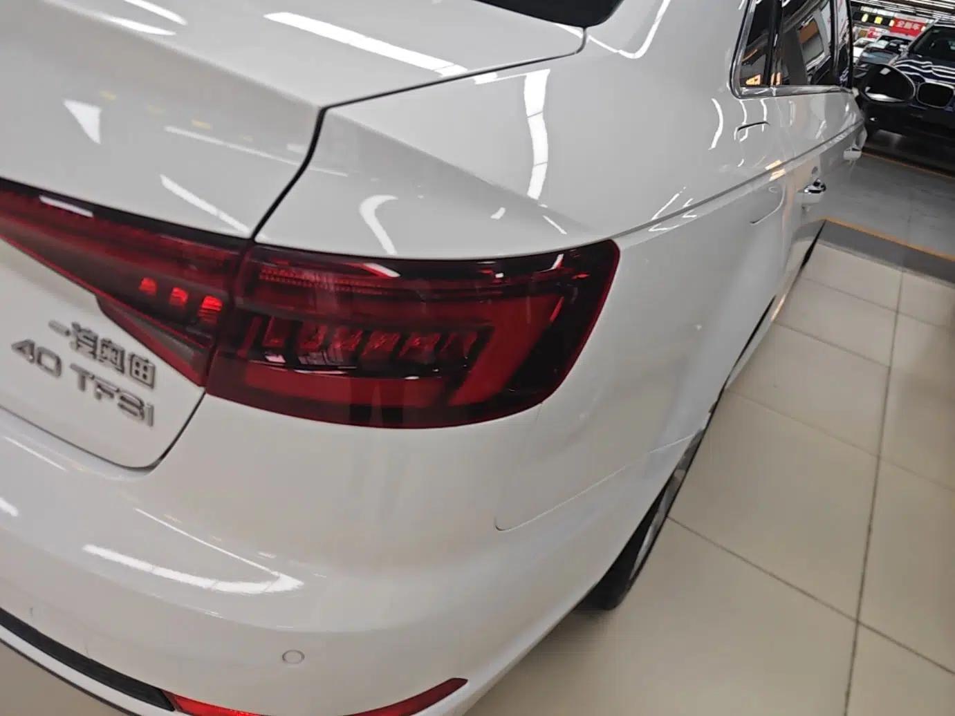 Used Audi A4L 2018 30th Anniversary Edition 40 TFSI Fashion Model — миниатюра 9