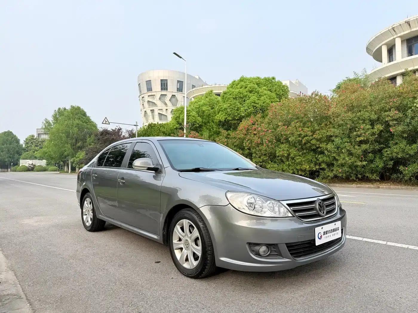 Lavida 2008 1.6L Automatic Premium Edition — миниатюра 3