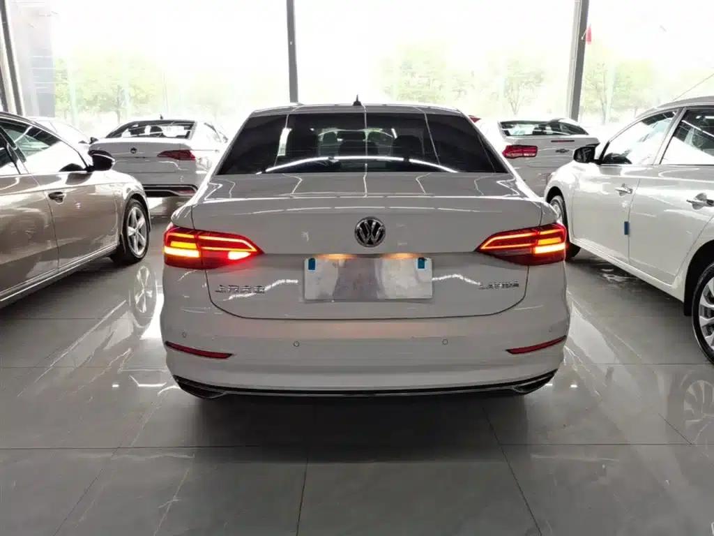 2019 Volkswagen Lavida 1.5L Automatic Vision Edition (China VI Emission Standard) — миниатюра 6