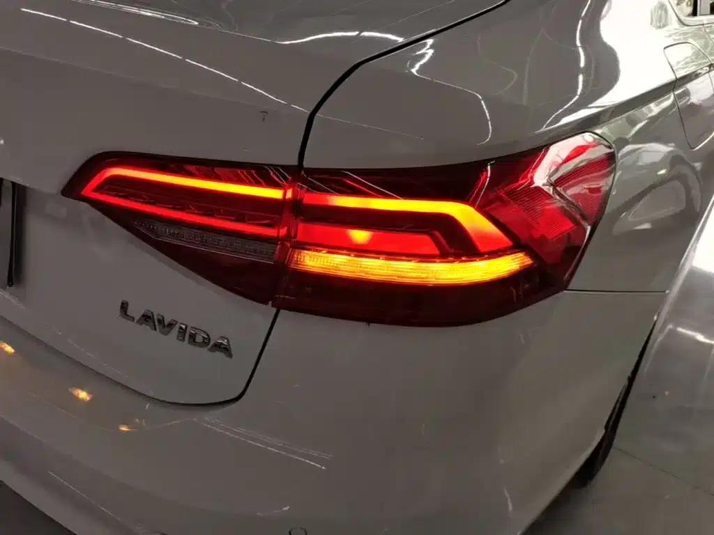 2019 Volkswagen Lavida 1.5L Automatic Vision Edition (China VI Emission Standard) — миниатюра 8
