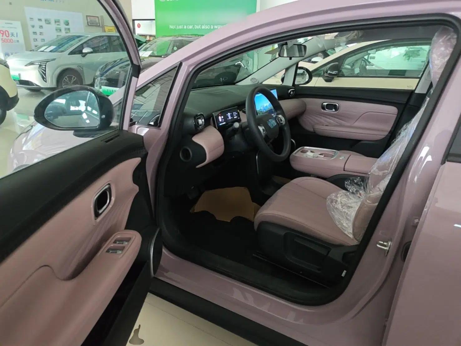 Used AION UT 2025 330 Starlight Edition — миниатюра 18