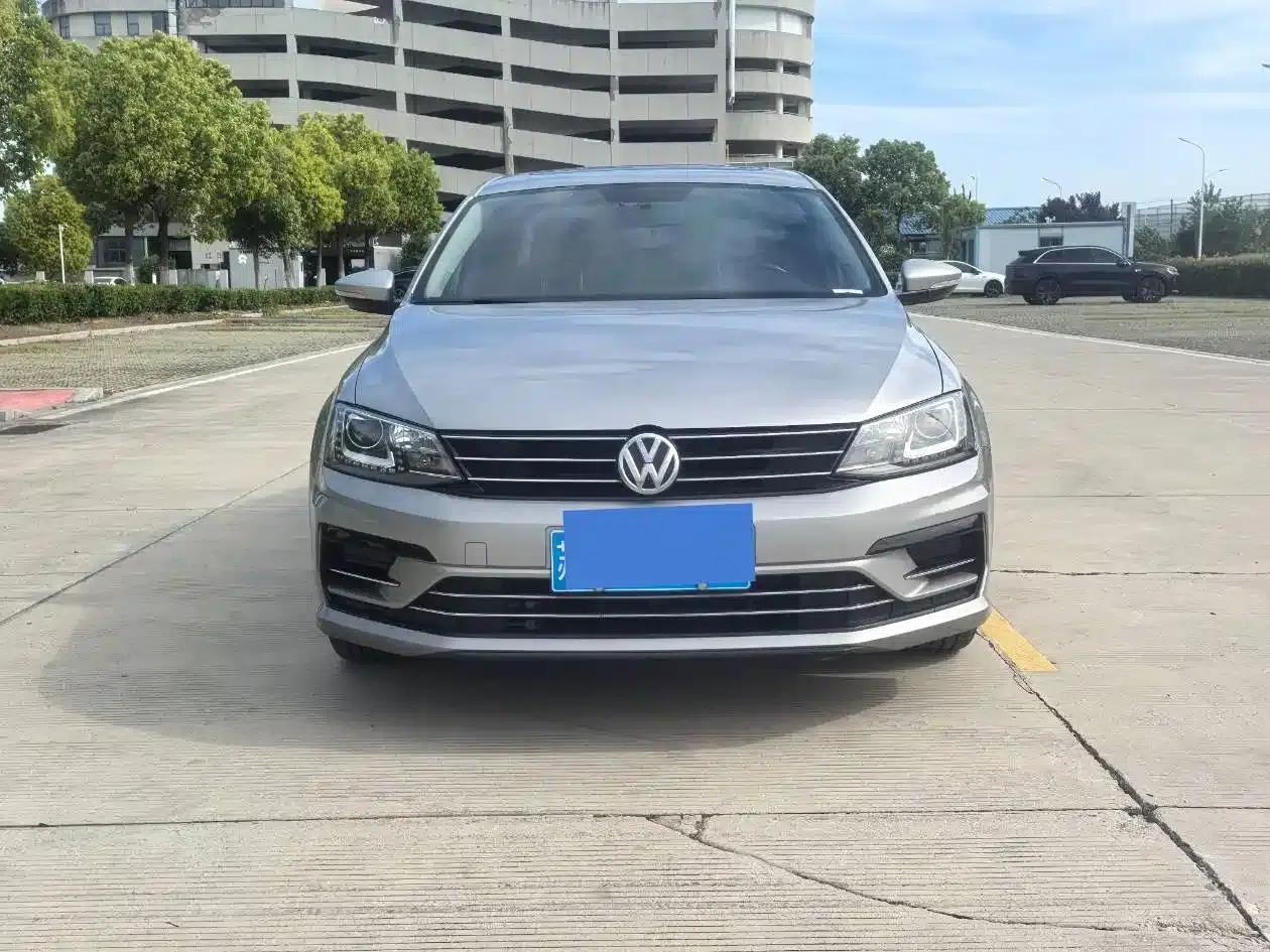 2018 Volkswagen Sagitar 280TSI DSG Dynamic Edition — миниатюра 3