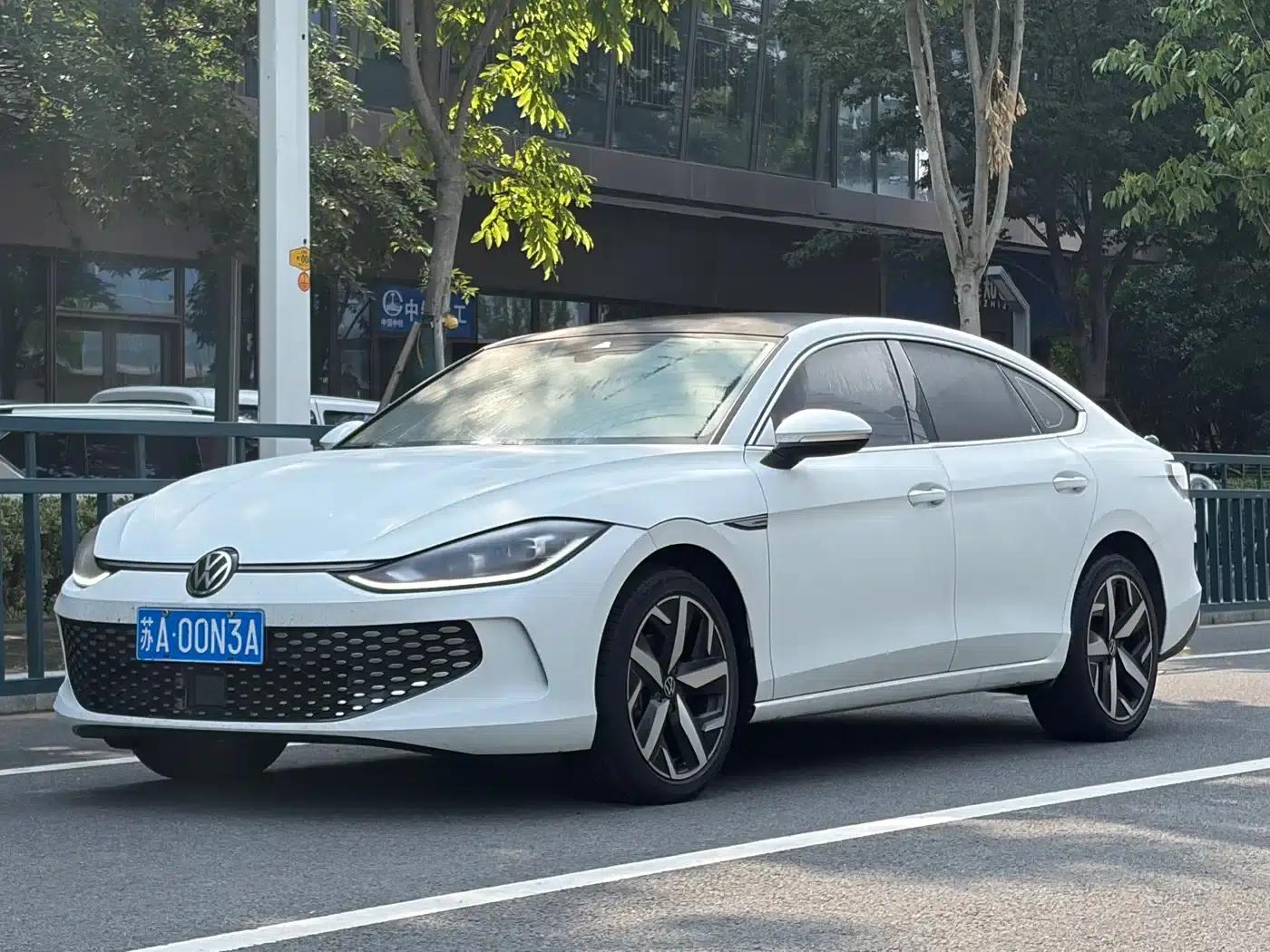 Lamando 2024 Lamando L 280TSI DSG Hot Edition — миниатюра 1