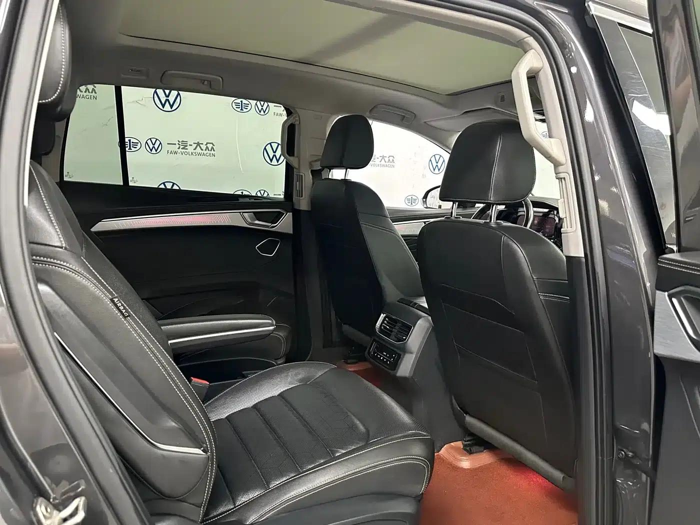 2022 Range Rover 380TSI 4WD Luxury Pro 6-seater — миниатюра 15